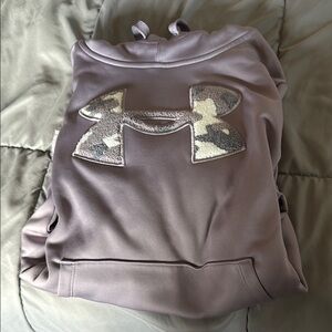 Under Armour Purple Hoodie size medium like new